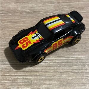 Vintage 1974 Hot Wheels Porsche P 911 Diecast Toy Car